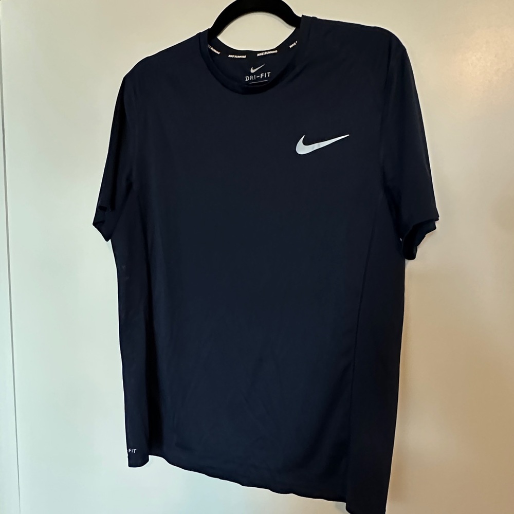 Nike Dri-Fit Athletic T-shirt Large